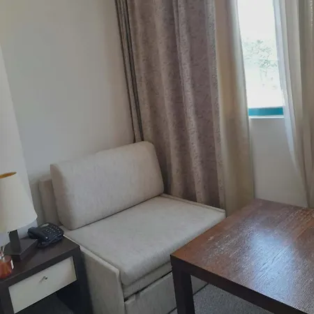 Private In Berlin Golden Sands Apartman
